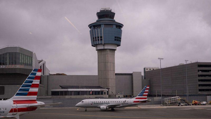 FAA investigates airlines for potential flight cut compliance violations during government shutdown